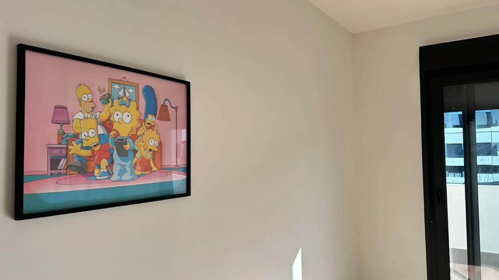 Estudios Homer Y Disney Con Piscina Olimpica Climatizada, Exterior,Gimnasio, Coworking, Netflix Y Wifi Gratis San Sebastián de los Reyes 0*,  España